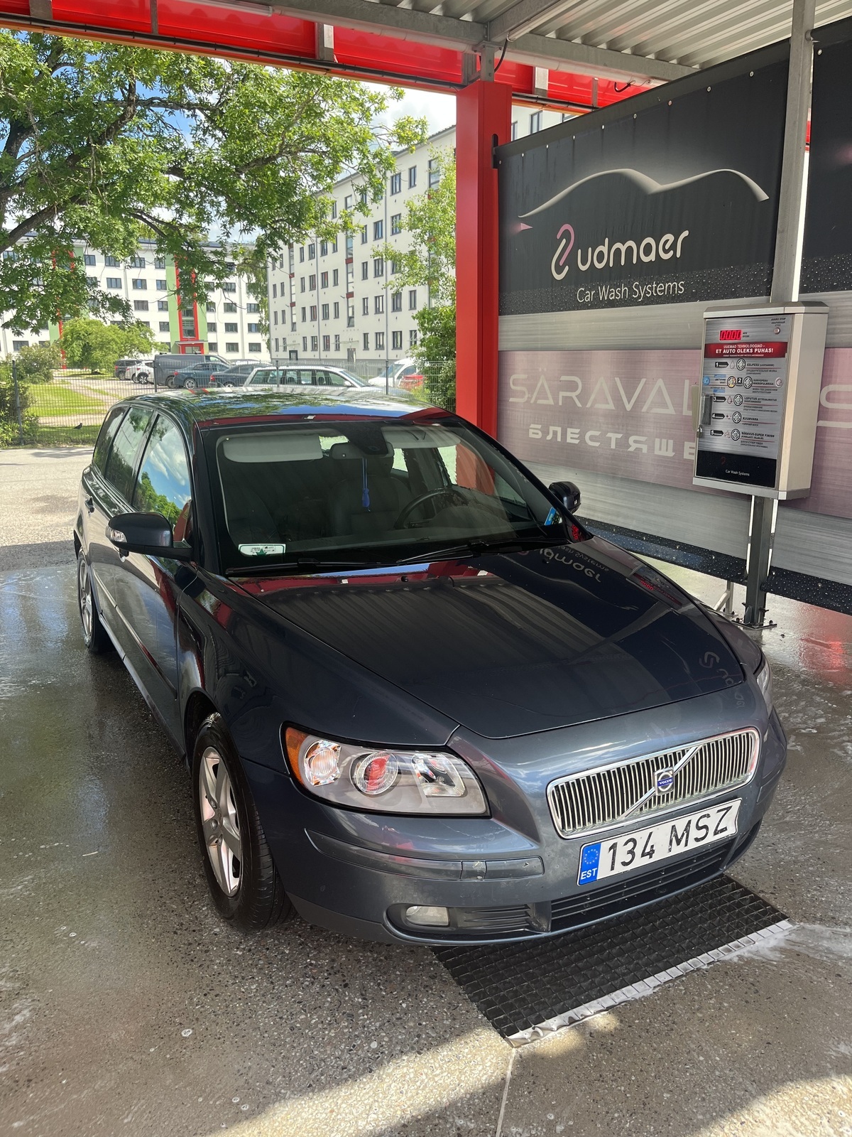 Volvo V50