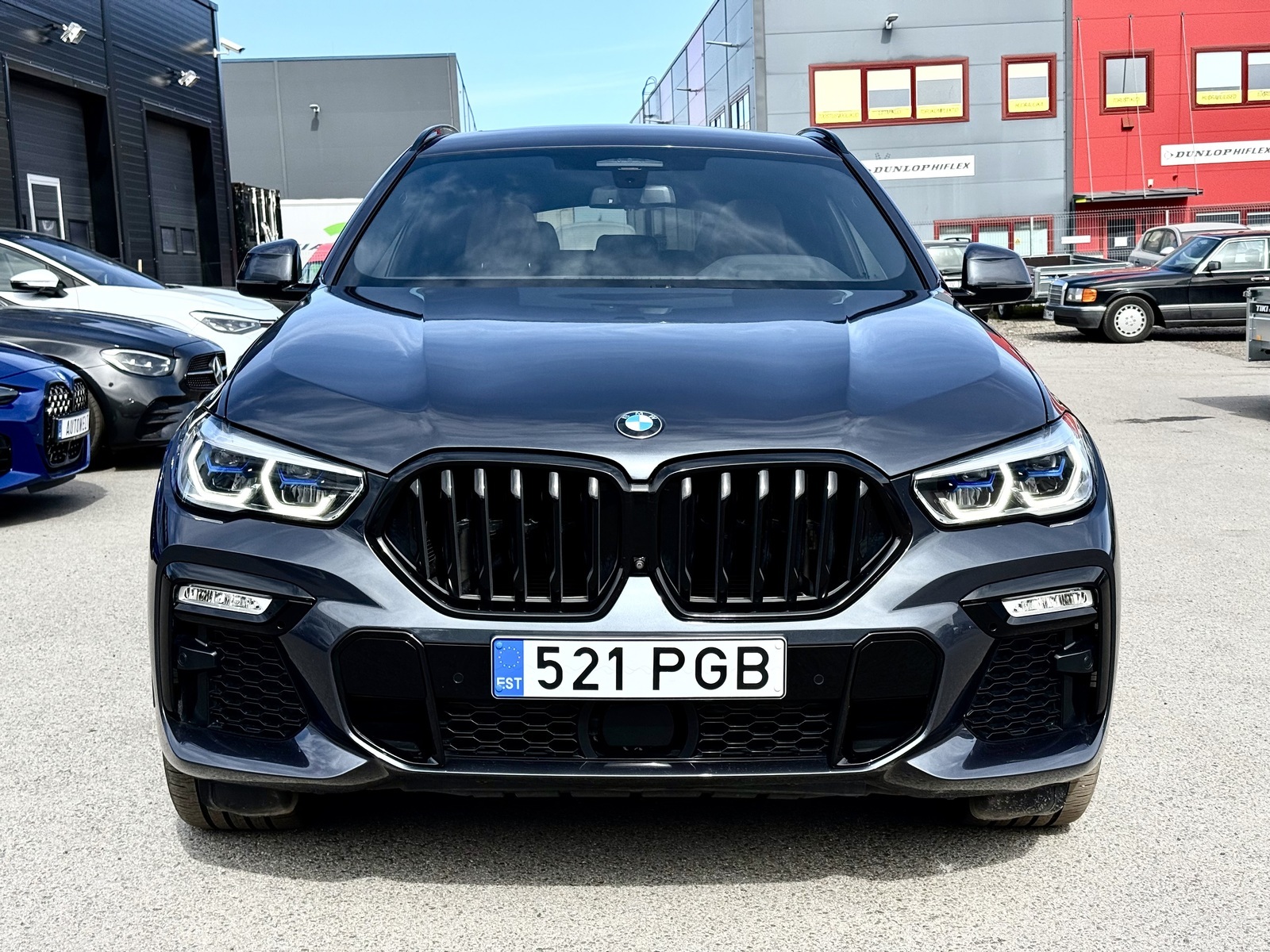 BMW X6 xDrive30d M 3.0 195kW 2020, kuva 2/10