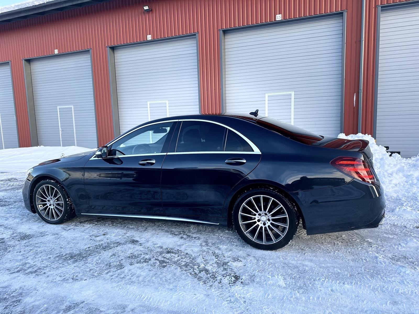 Mercedes-Benz S 350 2015, kuva 7/10