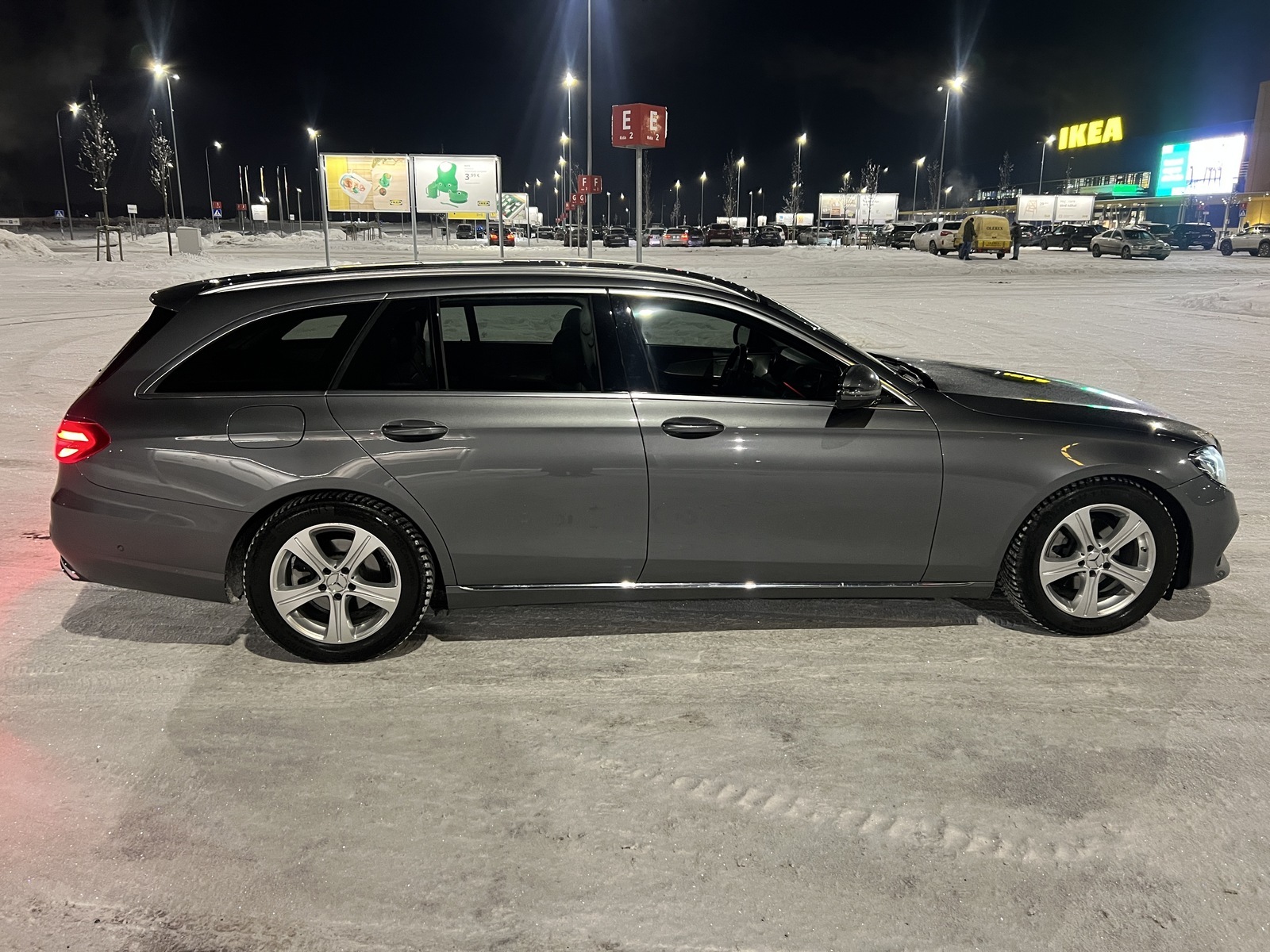Mercedes-Benz 220 2016, kuva 2/20