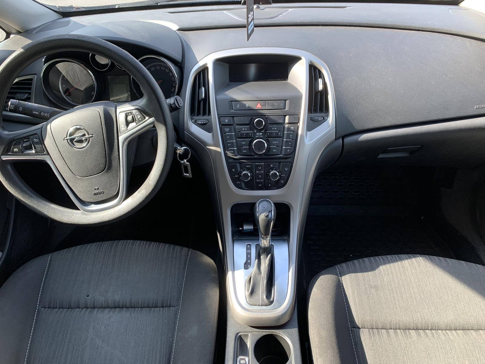 Opel Astra 2011, kuva 3/6