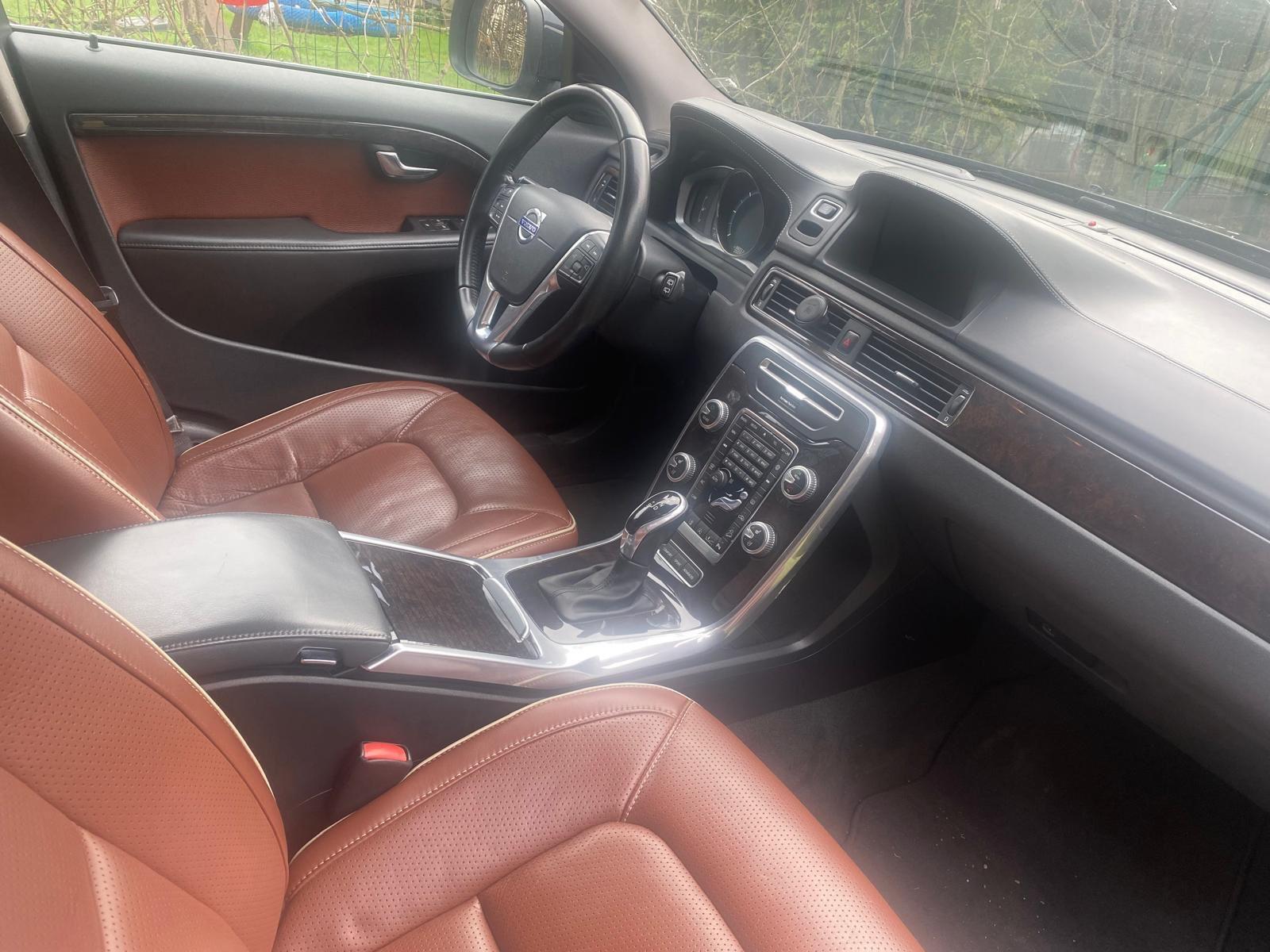 Volvo XC70 2015, photo 4/8
