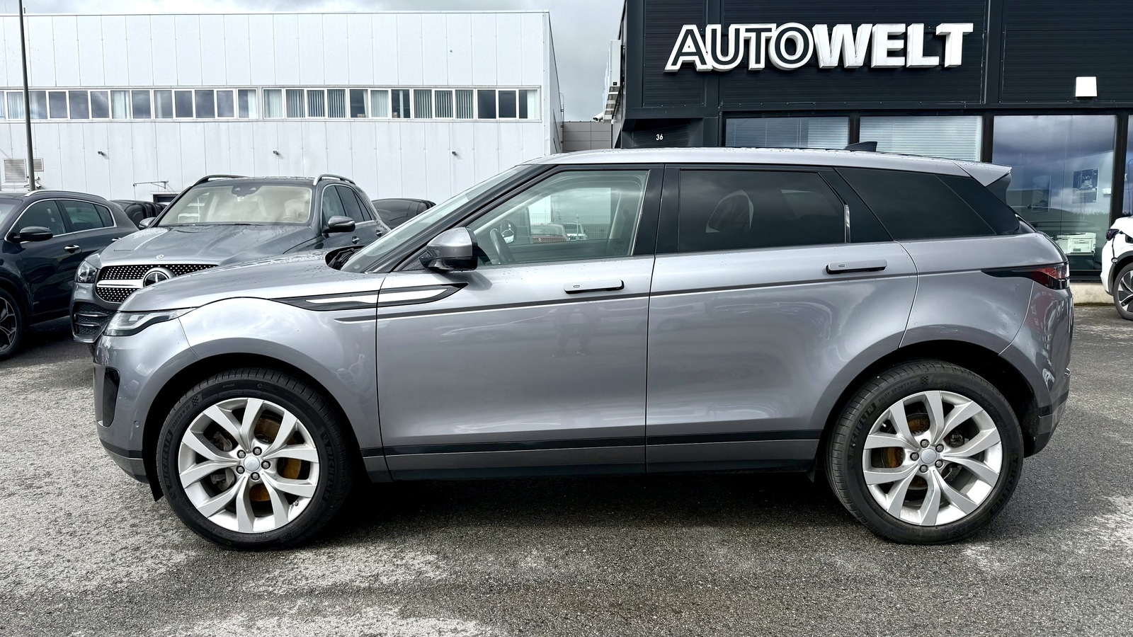 Land Rover Range Rover Evoque 2020, kuva 3/35