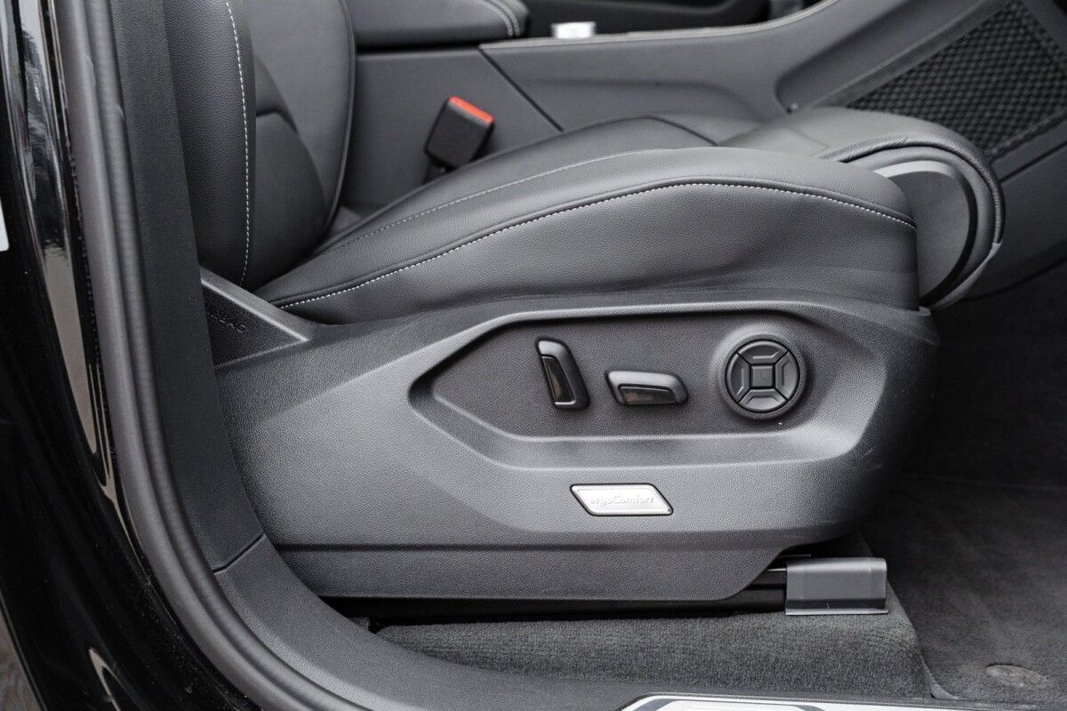 Volkswagen Touareg 2025, photo 6/35