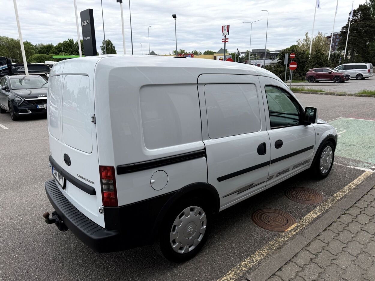 Opel Combo 1.2 55kW 2012, photo 4/9