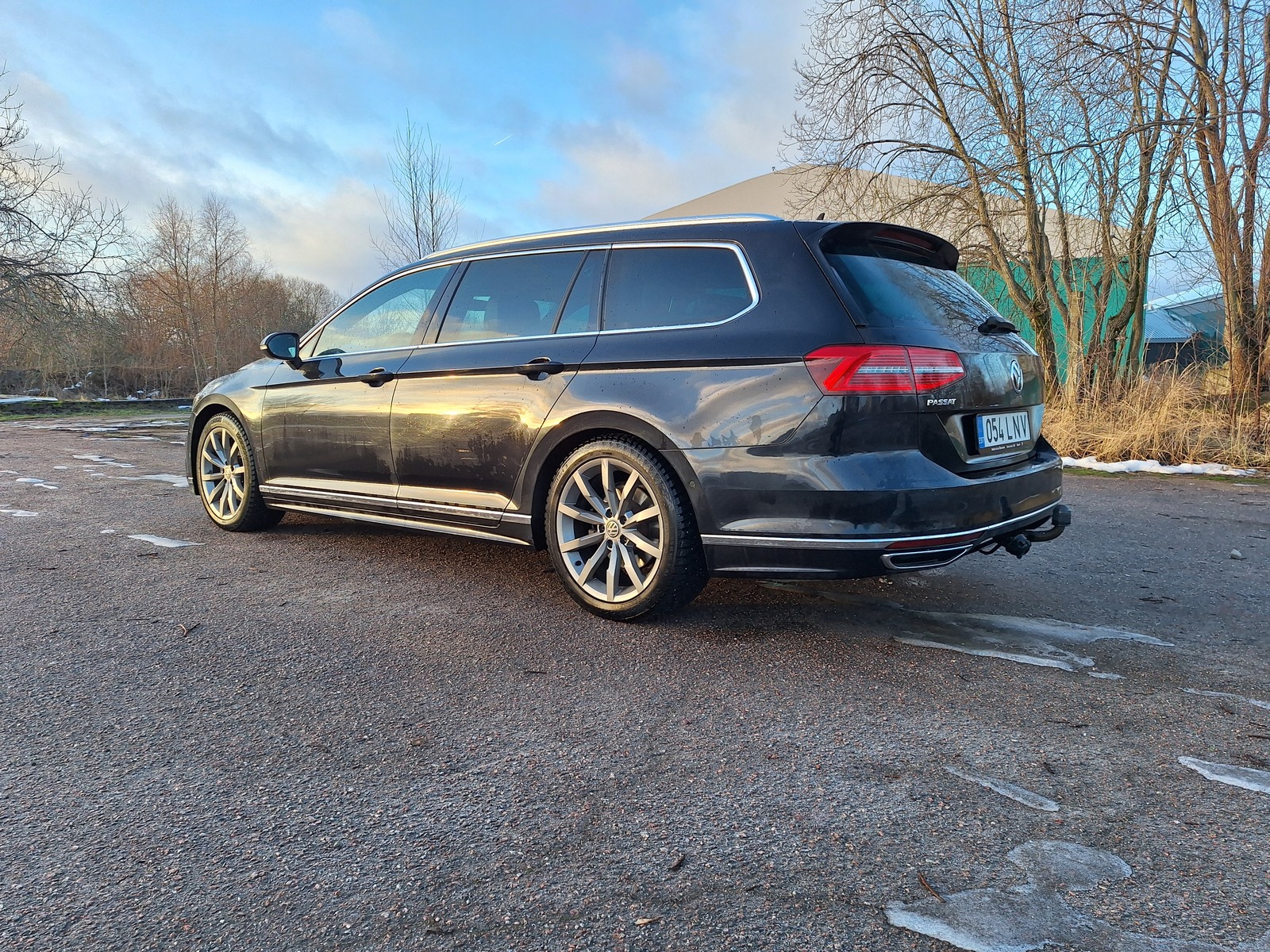 Volkswagen Passat 2019, kuva 2/14