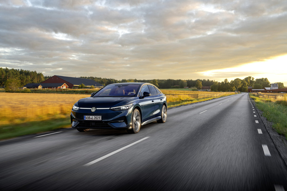 Volkswagen ID.7, 210 kW, electric, automatinė, galiniai varomieji ratai