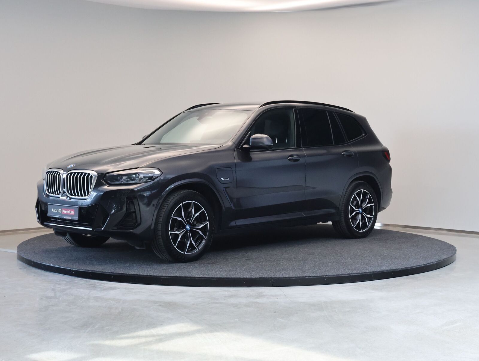 BMW X3 30e xDrive M-Sportpakett 2.0 215kW