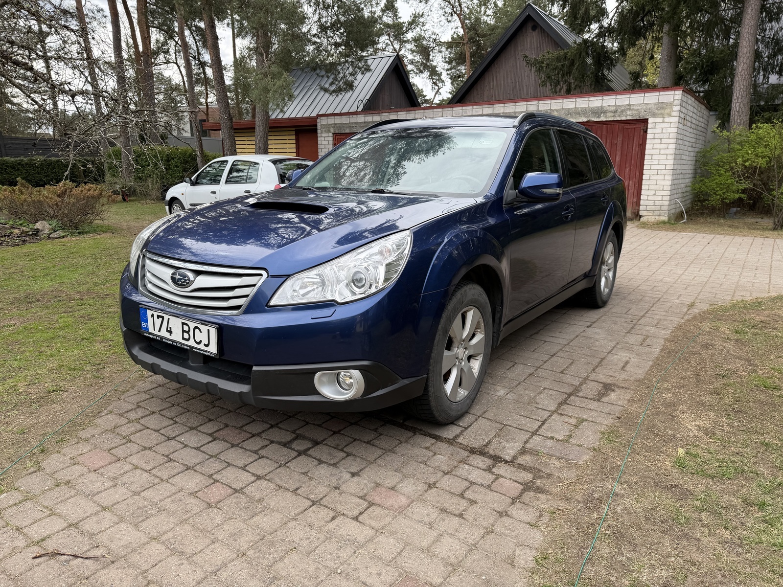 Subaru Outback 2010, kuva 4/10