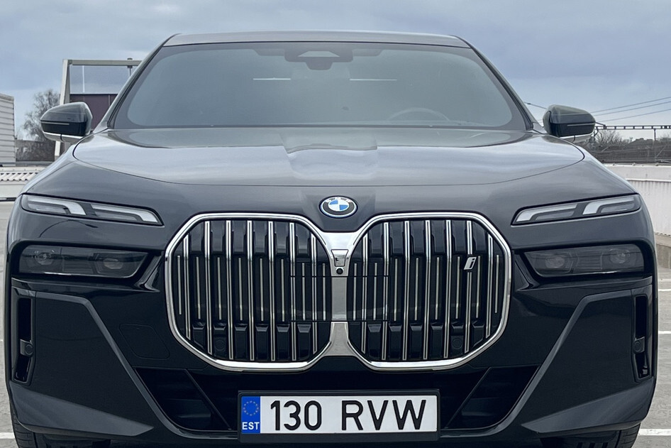 BMW i7, 2023, 125 kW, электричество, автомат, задний привод