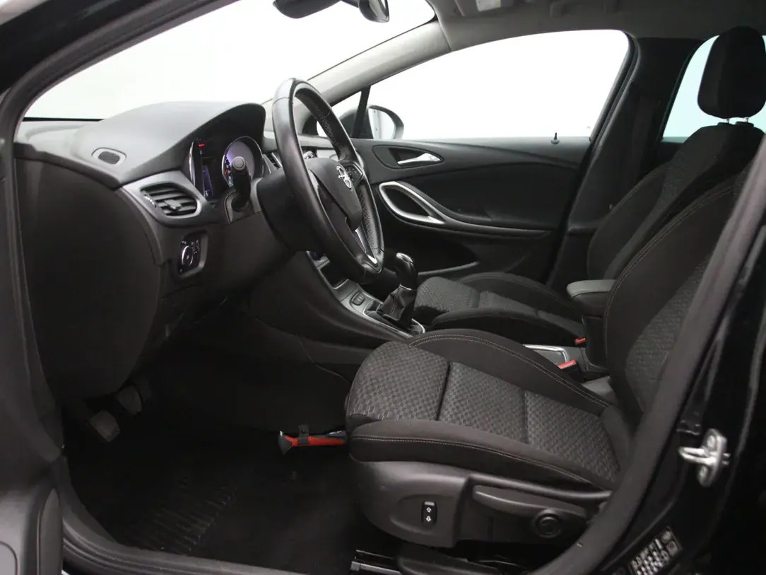 Opel Astra Business+ 1.6 81kW 2019, kuva 4/32