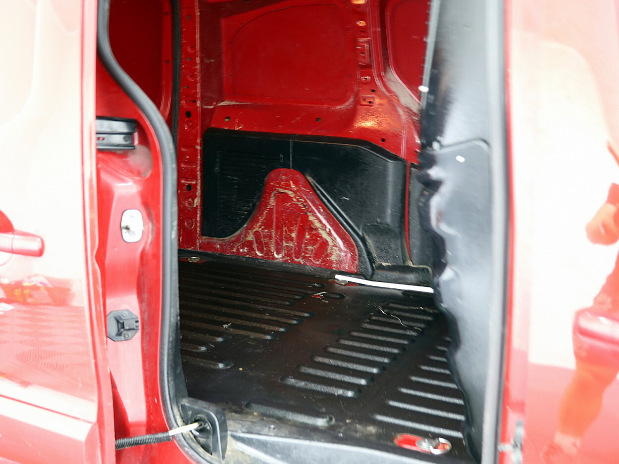 Citroën Berlingo 2016, kuva 7/8