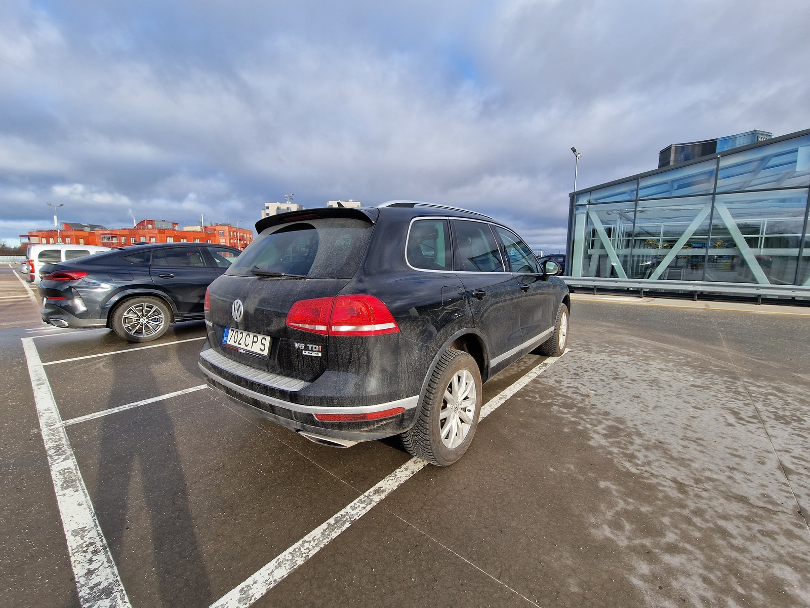Volkswagen Touareg 2015, kuva 6/7