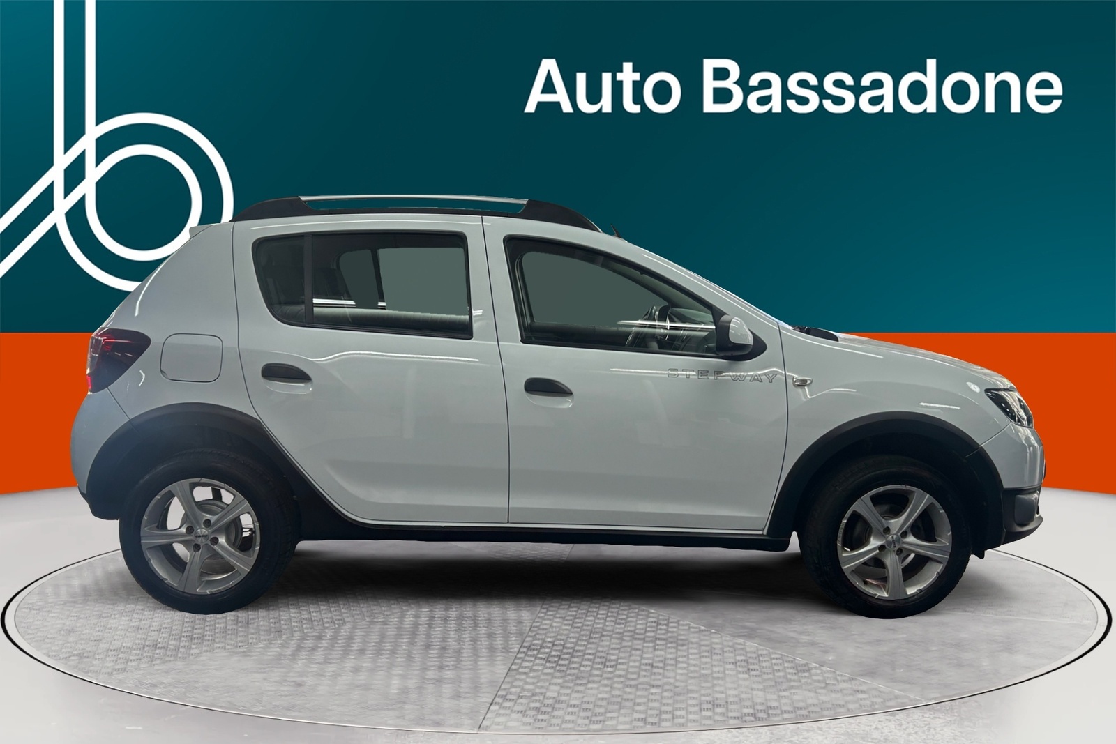 Dacia Sandero 2014, kuva 6/10