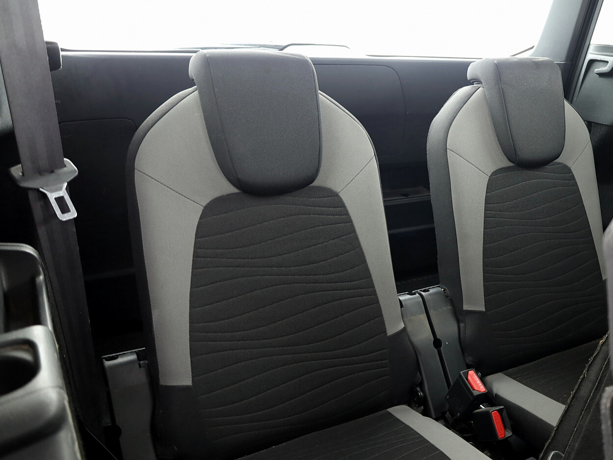 Citroën C4 2013, kuva 8/8