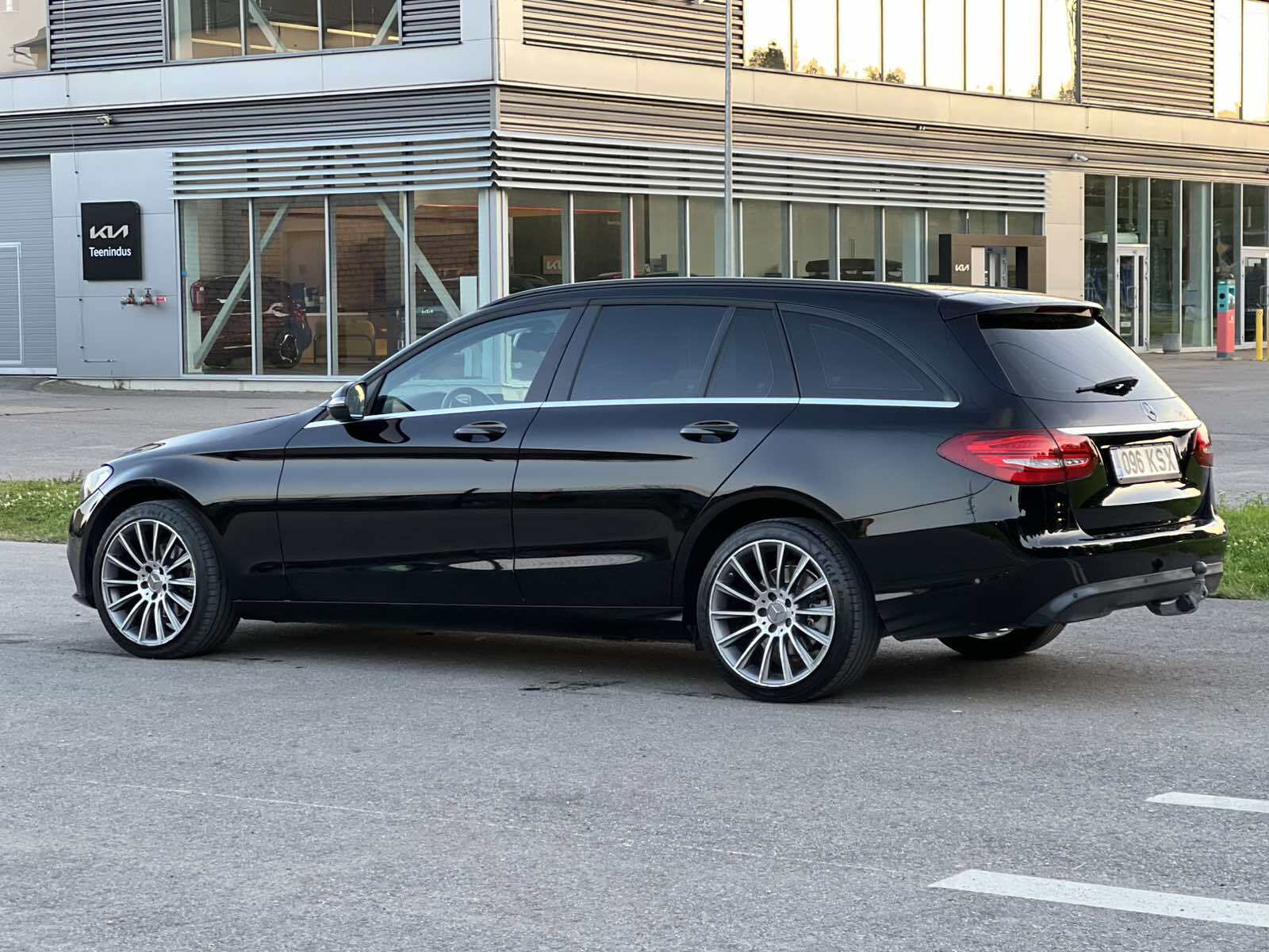 Mercedes-Benz C 200 2015, photo 6/12