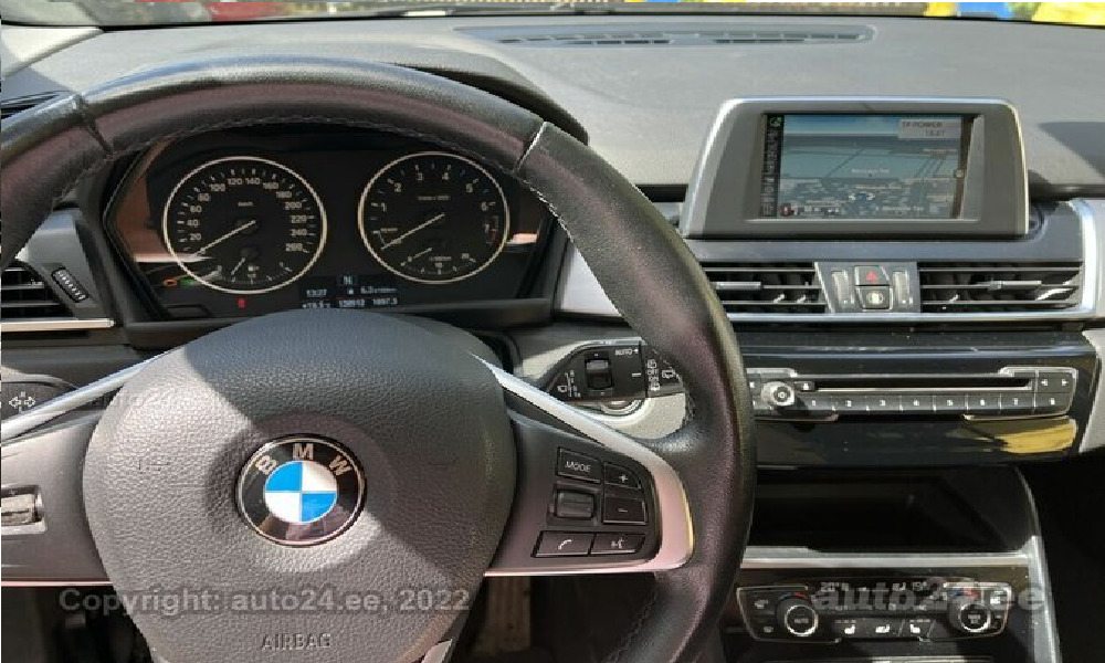 BMW 218 2015, kuva 5/6