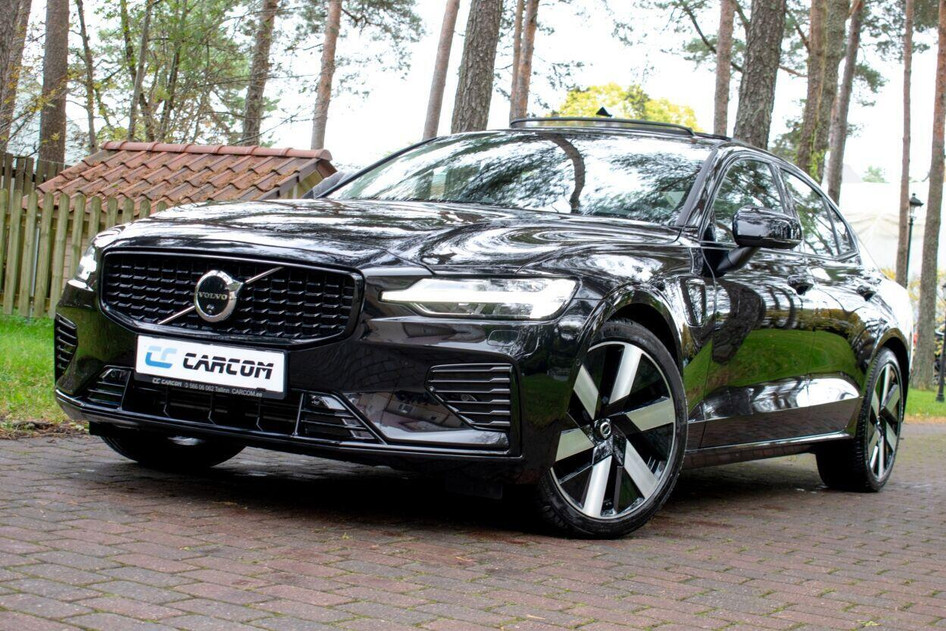 Volvo S60, 2024, 2.0, 335 kW, plug-in hybrid (petrol/electric), automatic, four-wheel drive