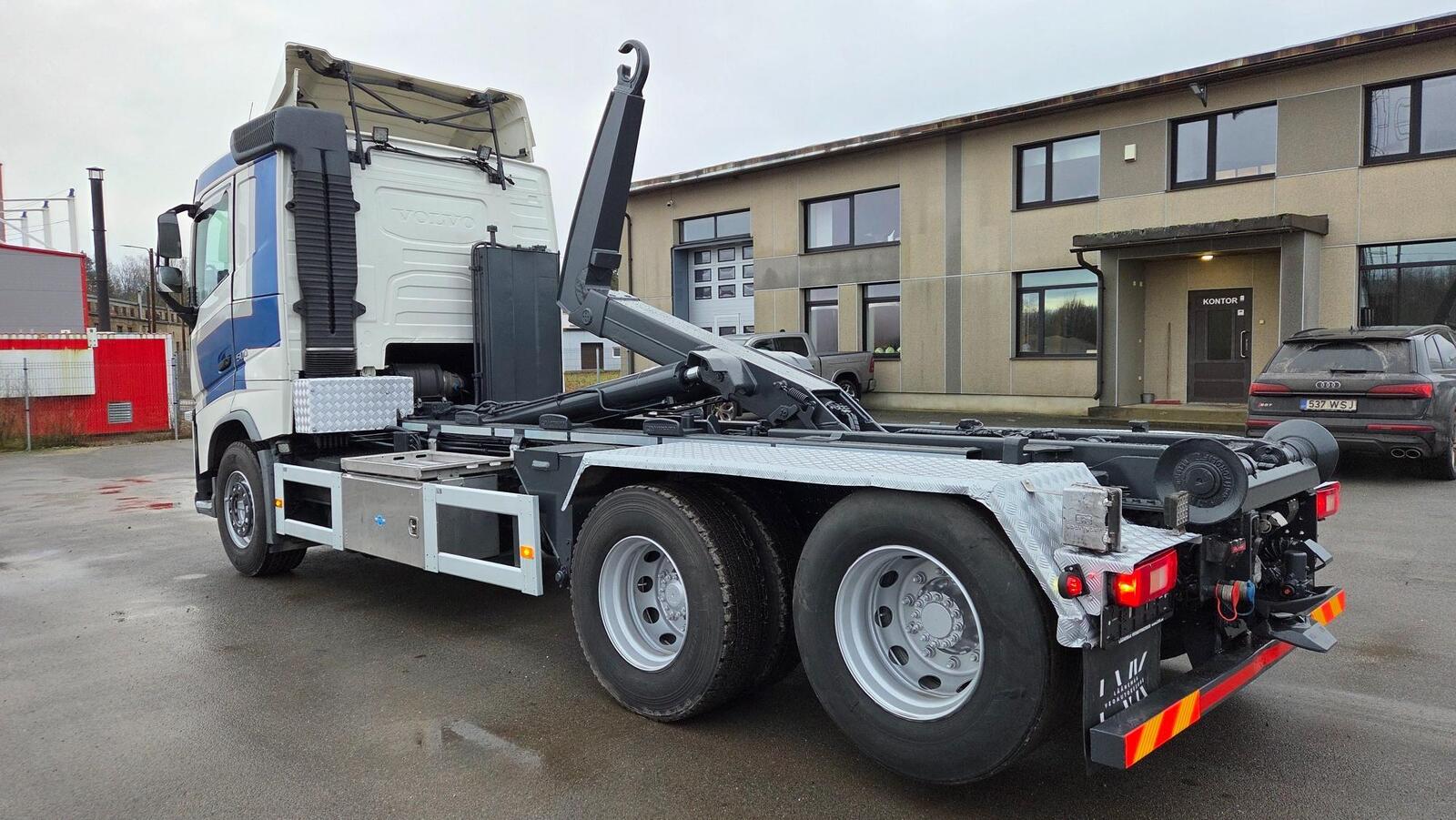 Volvo FH500 6x2 2015, photo 4/15