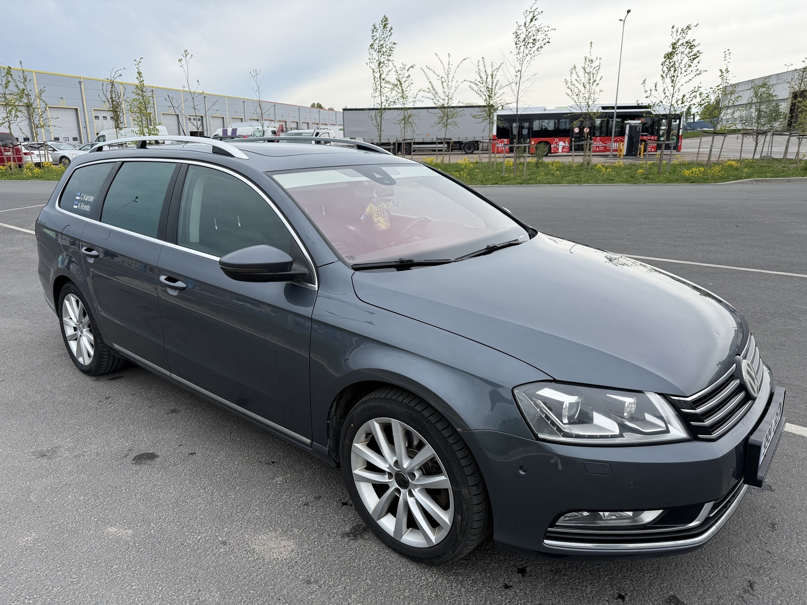 Volkswagen Passat 2014, photo 4/10