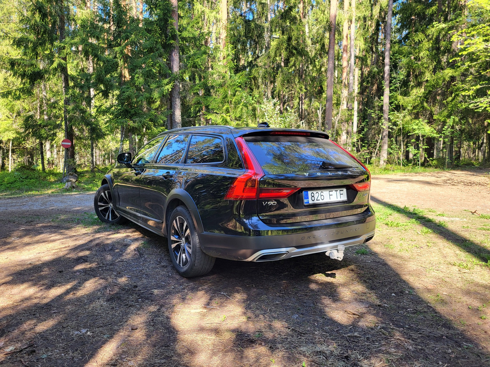 Volvo V90 Cross Country 2018, photo 3/13