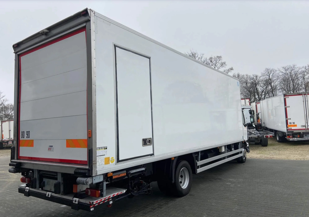 Renault MIDLUM 220 2011, kuva 3/7