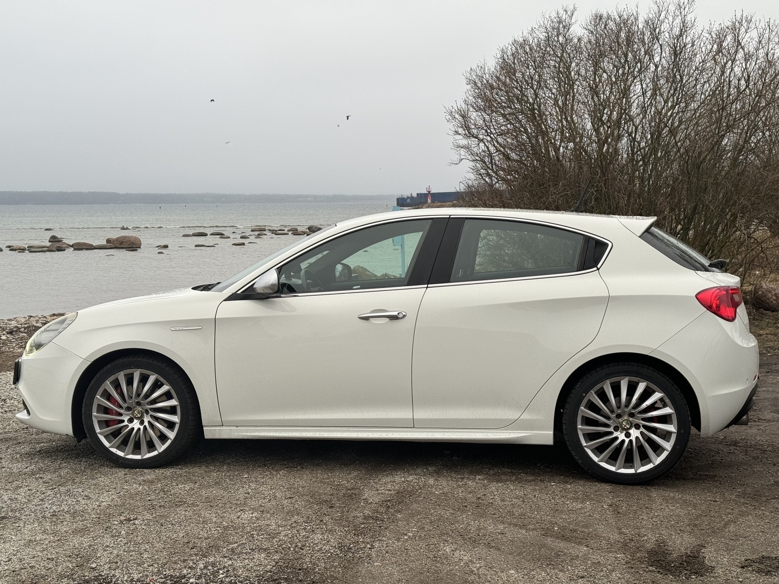 Alfa Romeo Giulietta 2012, photo 3/6