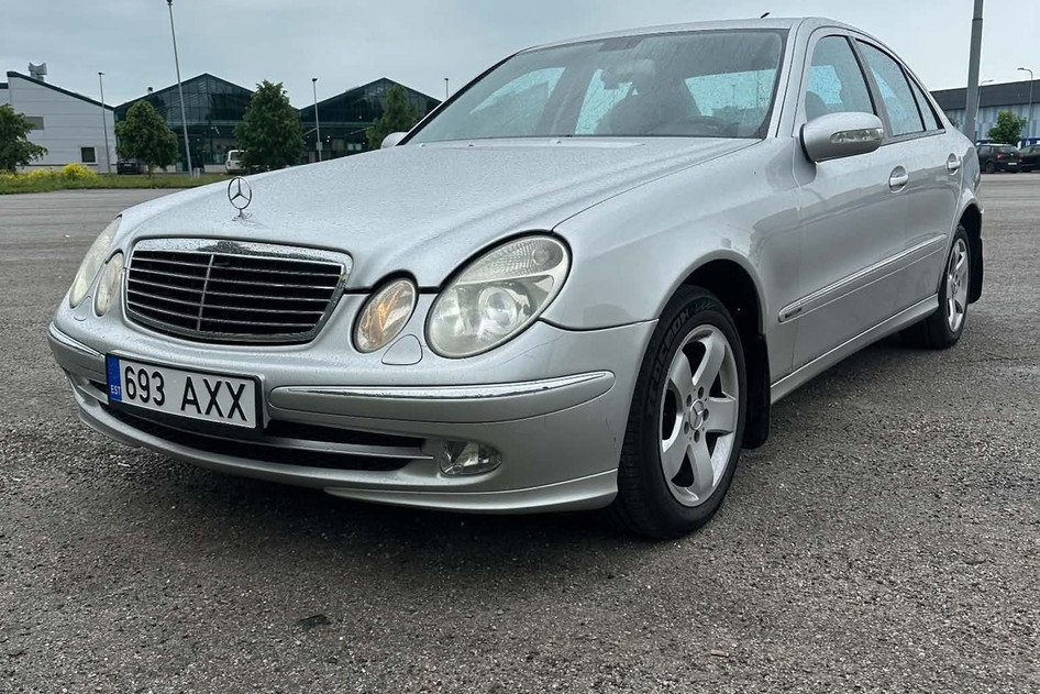 Mercedes-Benz E 240, 2002, 2.6, 130 kW, petrol, automatic, rear-wheel drive