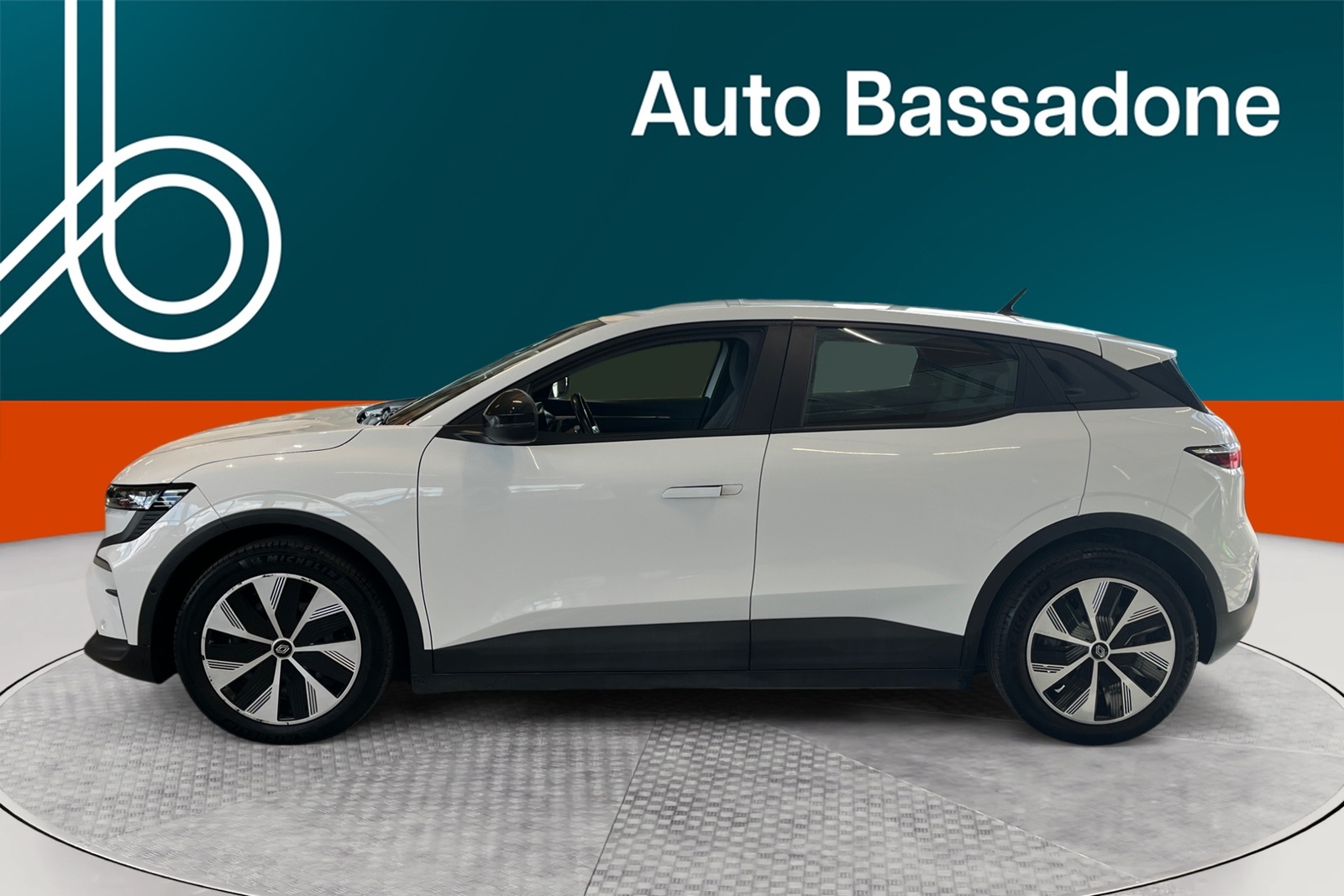 Renault Megane 2023, photo 2/21