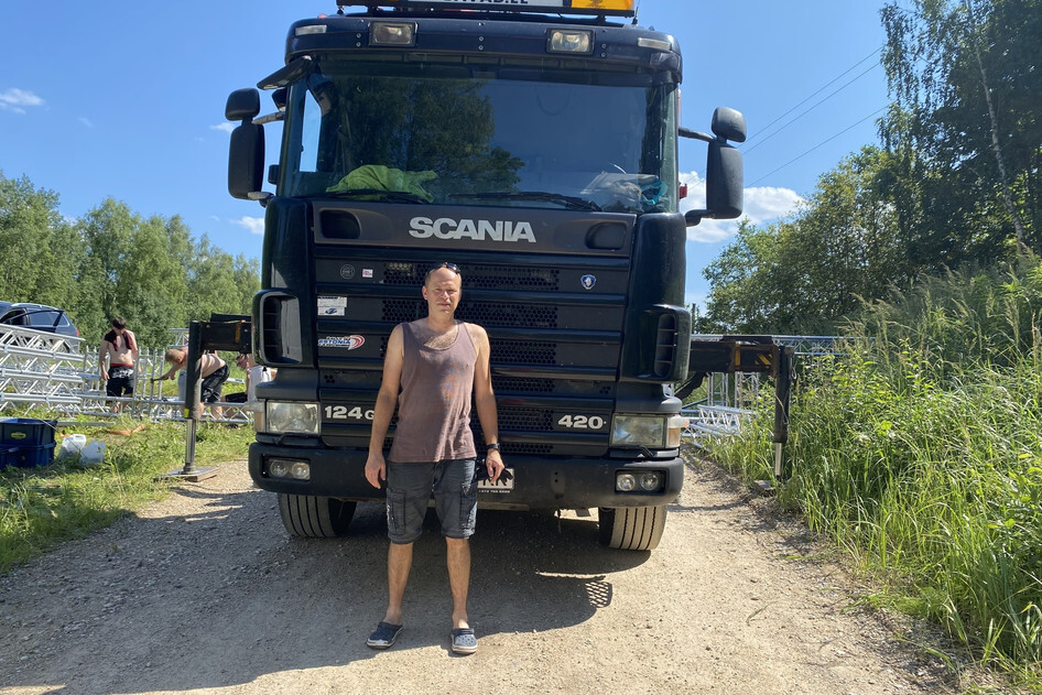Scania, 309 kW, дизель, механическая, задний привод