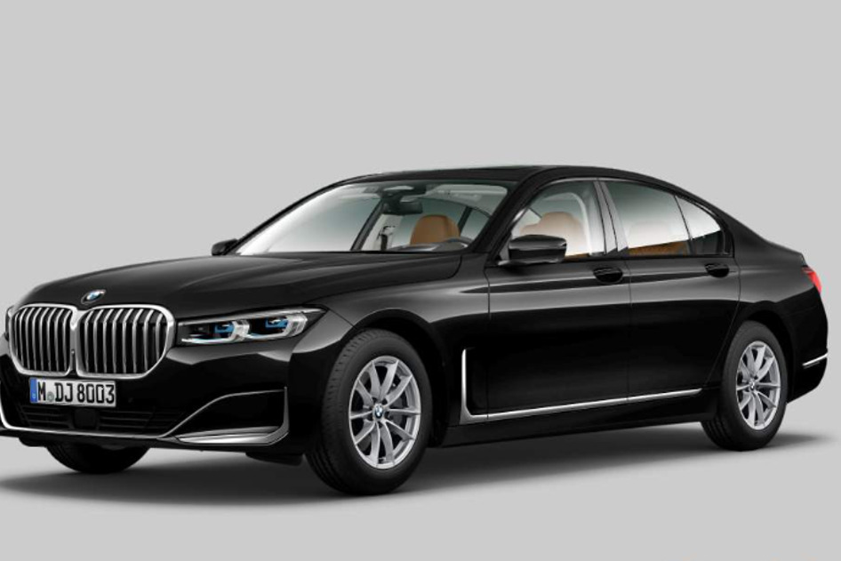 BMW 740, 2021, 3.0, 250 kW, hybrid (diesel/electric), automatic, four-wheel drive