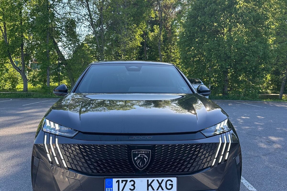 Peugeot 3008, 2024, 1.2, 100 kW, гибрид (бензин/электричество), автомат, передний привод