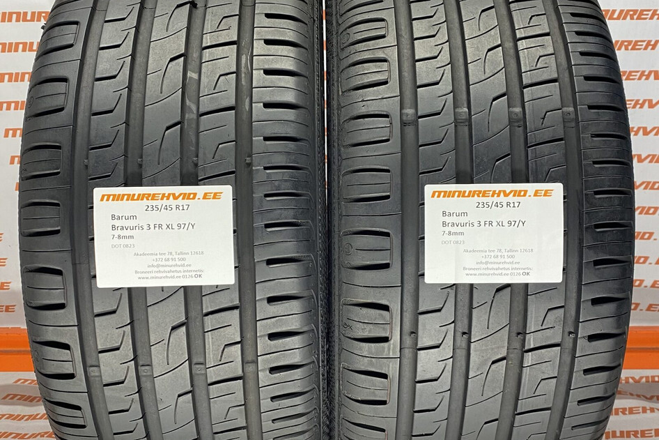 Used summer tire 235/45R17 Barum Bravuris 3 FR XL 97/Y