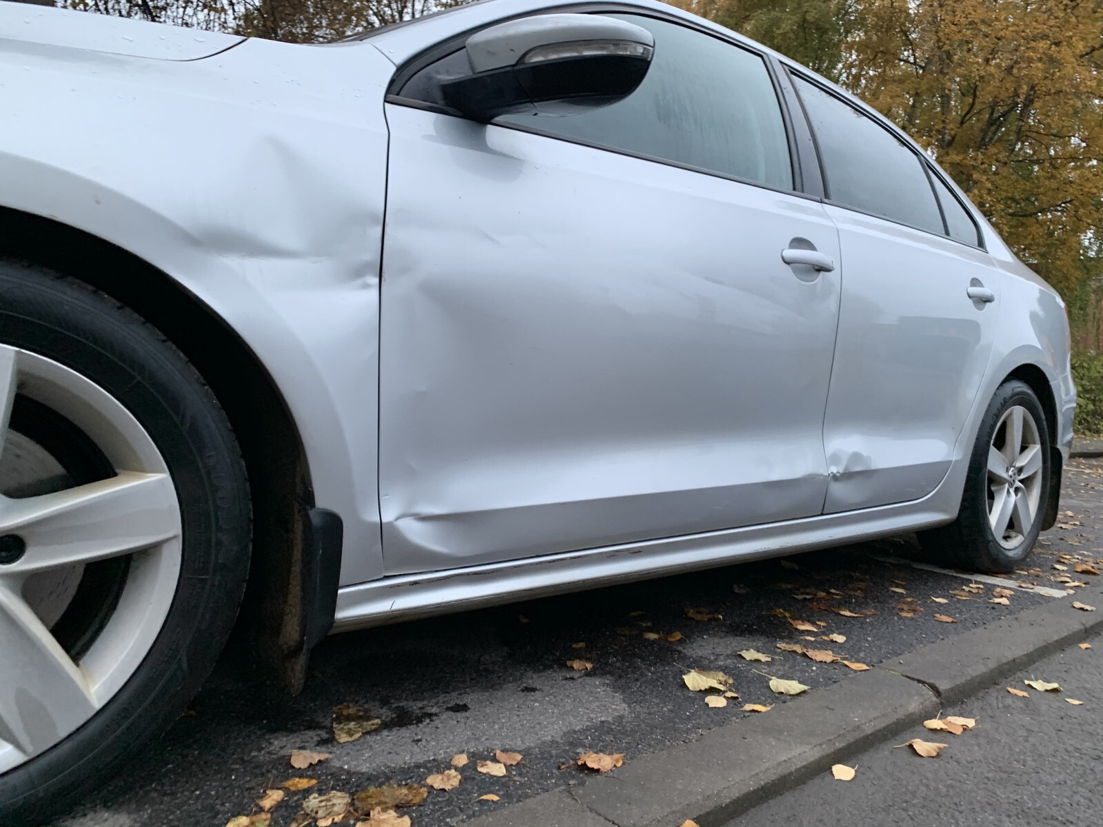 Volkswagen Jetta 2014, kuva 4/7