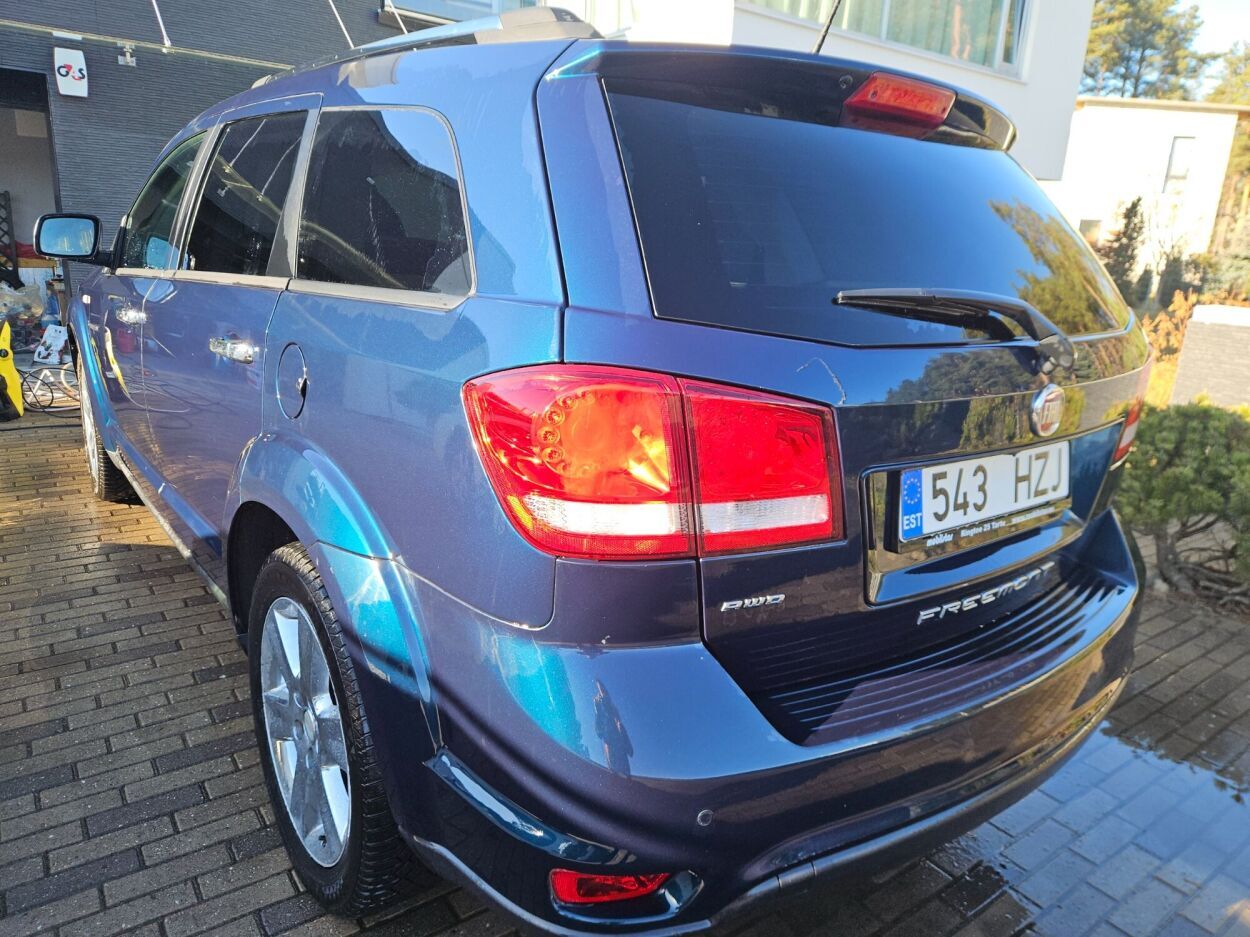 Fiat Freemont AWD 2.0 125kW 2013, kuva 3/5