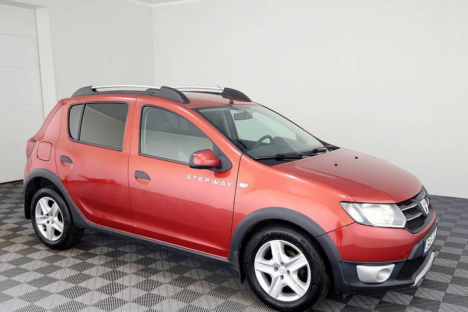 Dacia Sandero, 2014, 0.9, 66 kW, бензин+lpg, механическая, передний привод