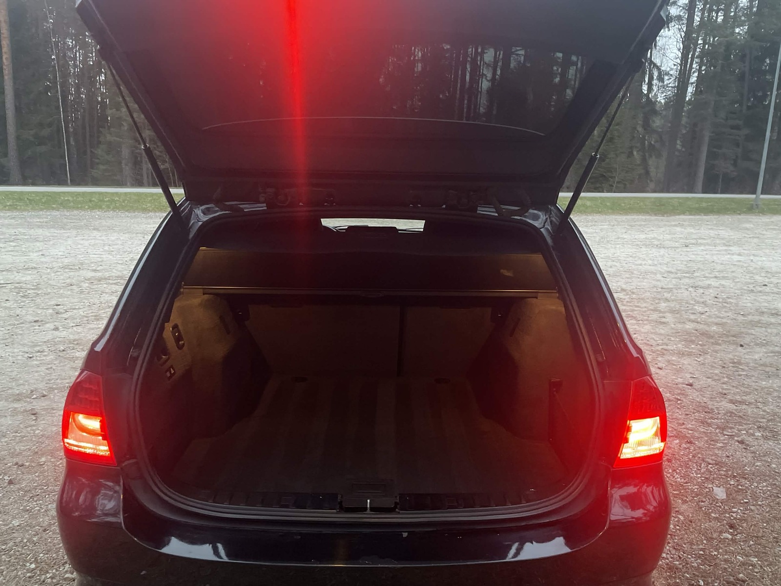 BMW 318 2011, kuva 5/10