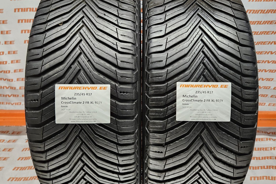 Used studless winter tire 235/45R17 Michelin CrossClimate 2 FR XL 97/Y