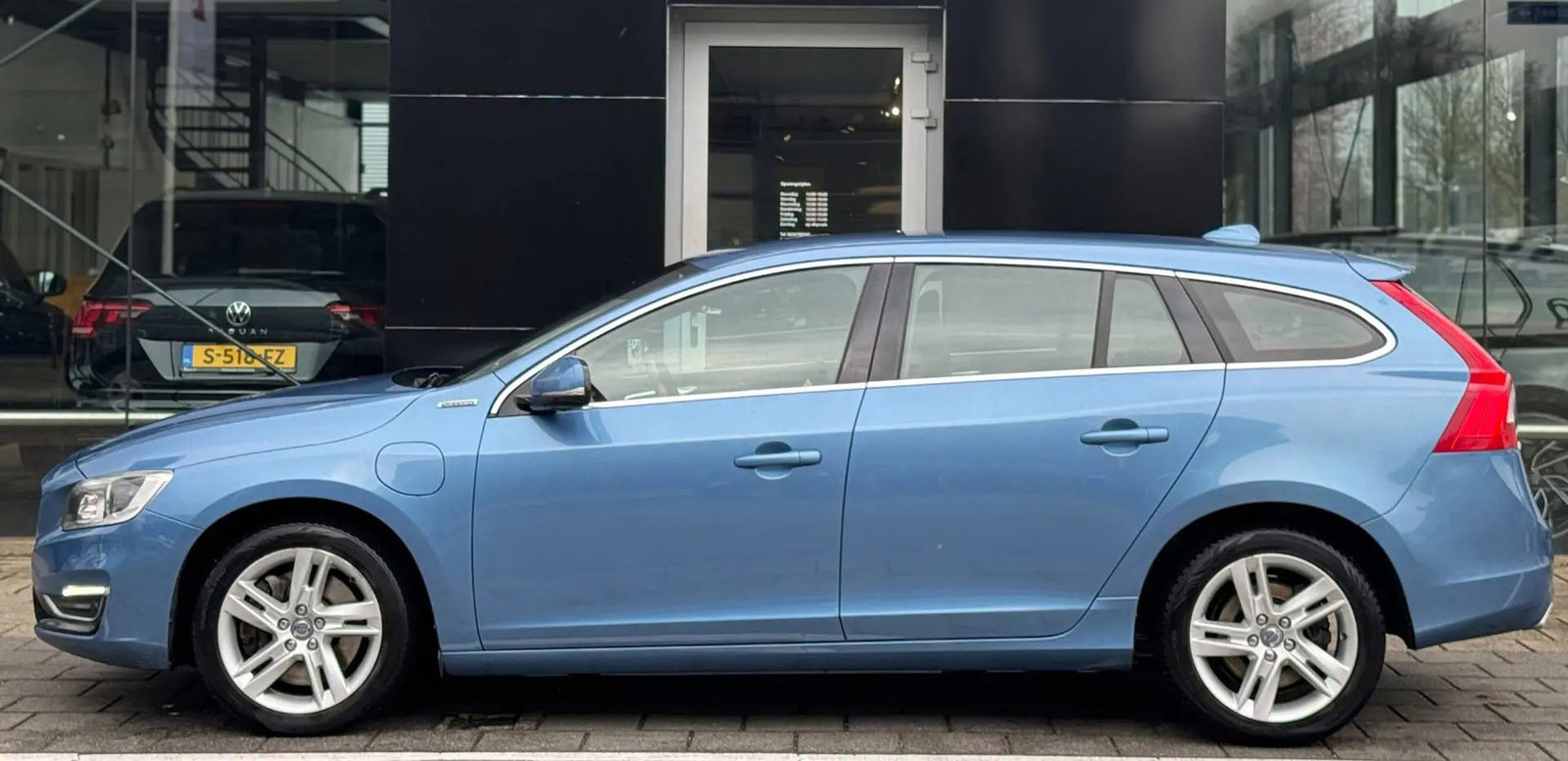 Volvo V60 2014, kuva 3/30