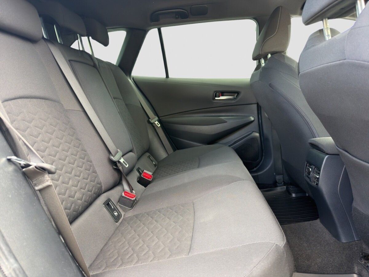 Toyota Corolla 2019, photo 6/10