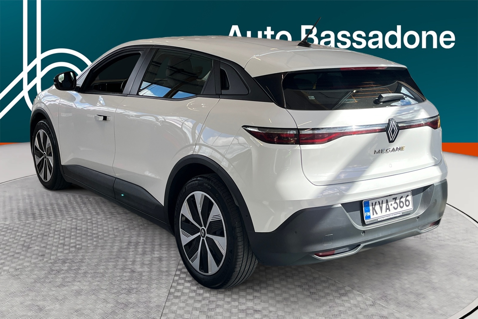 Renault Megane 2023, photo 3/21