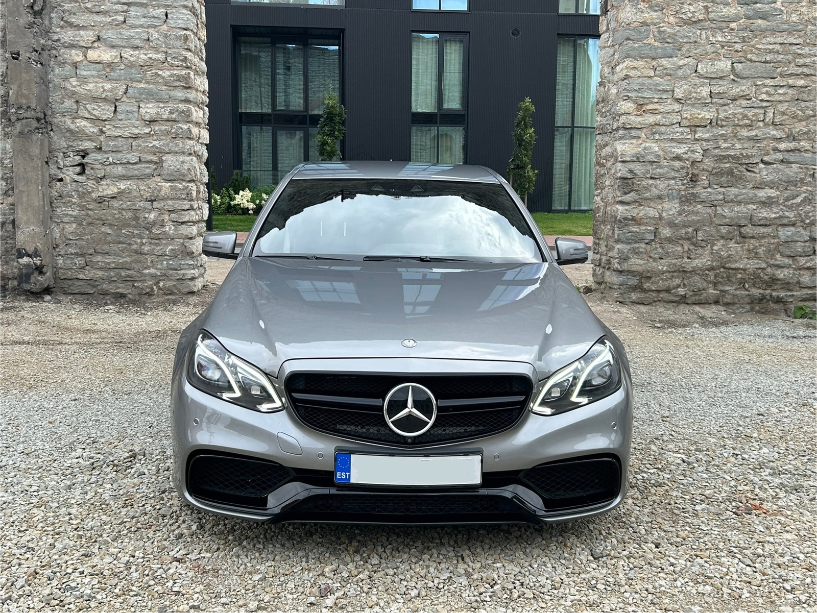 Mercedes-Benz E 63 AMG 2013, kuva 3/14