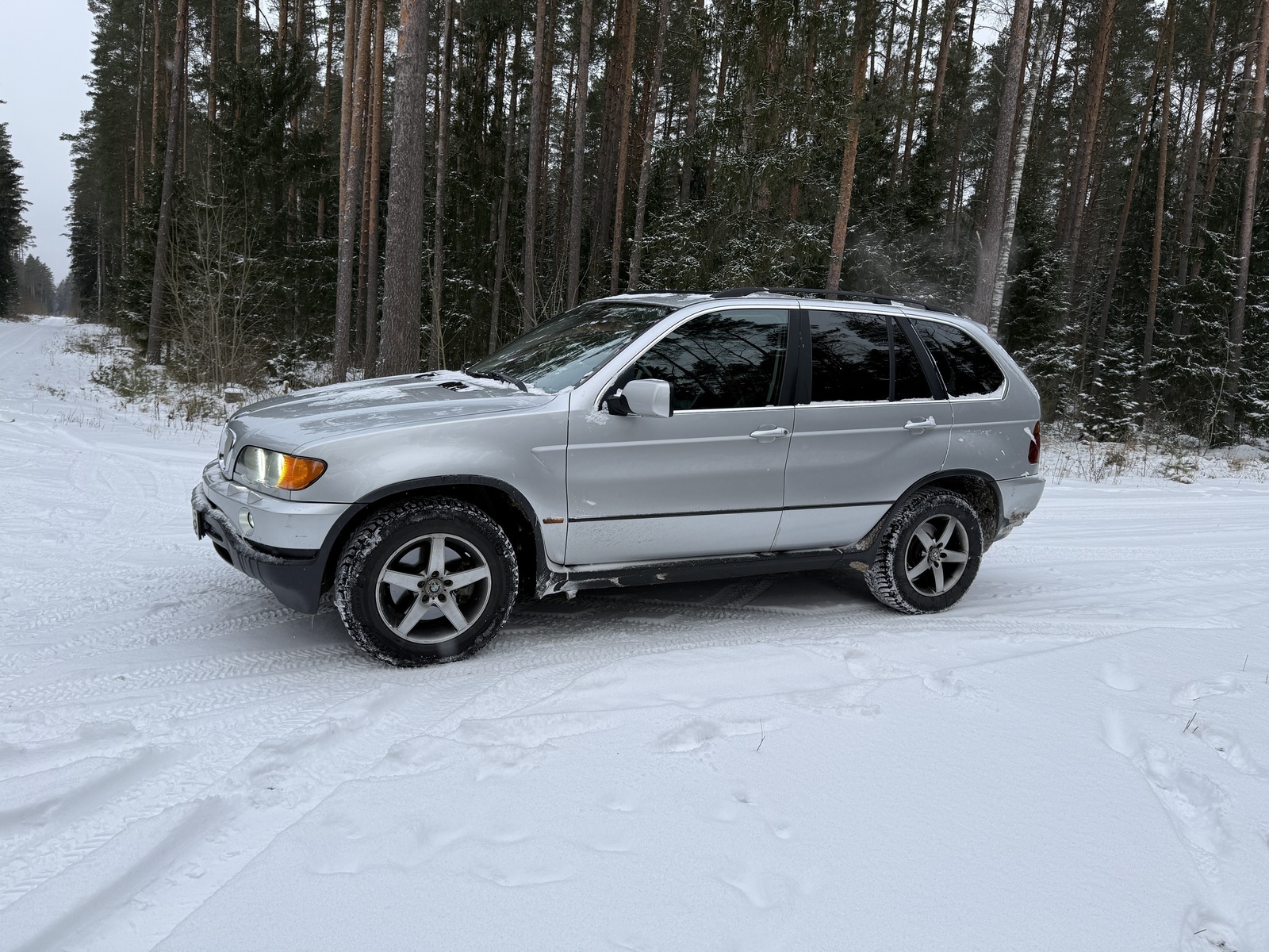 BMW X5 2000, photo 2/17