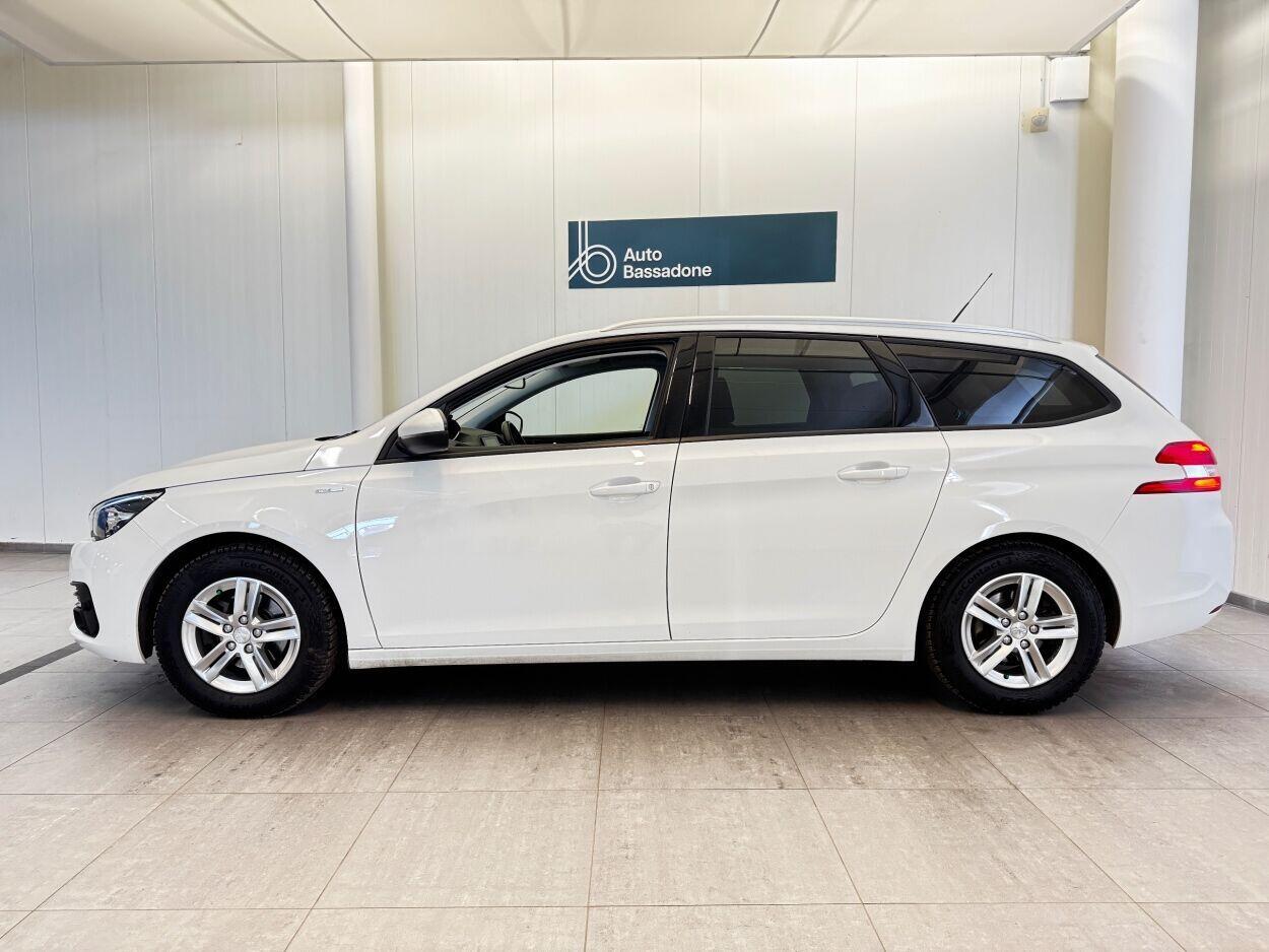 Peugeot 308 2020, kuva 3/26
