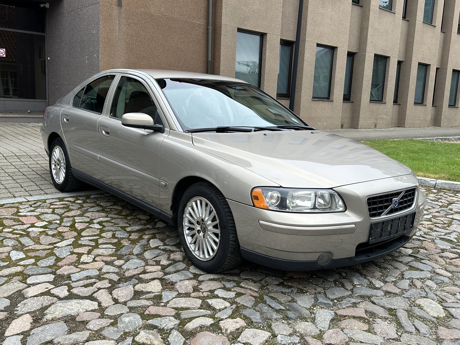 Volvo S60 2005, photo 4/19
