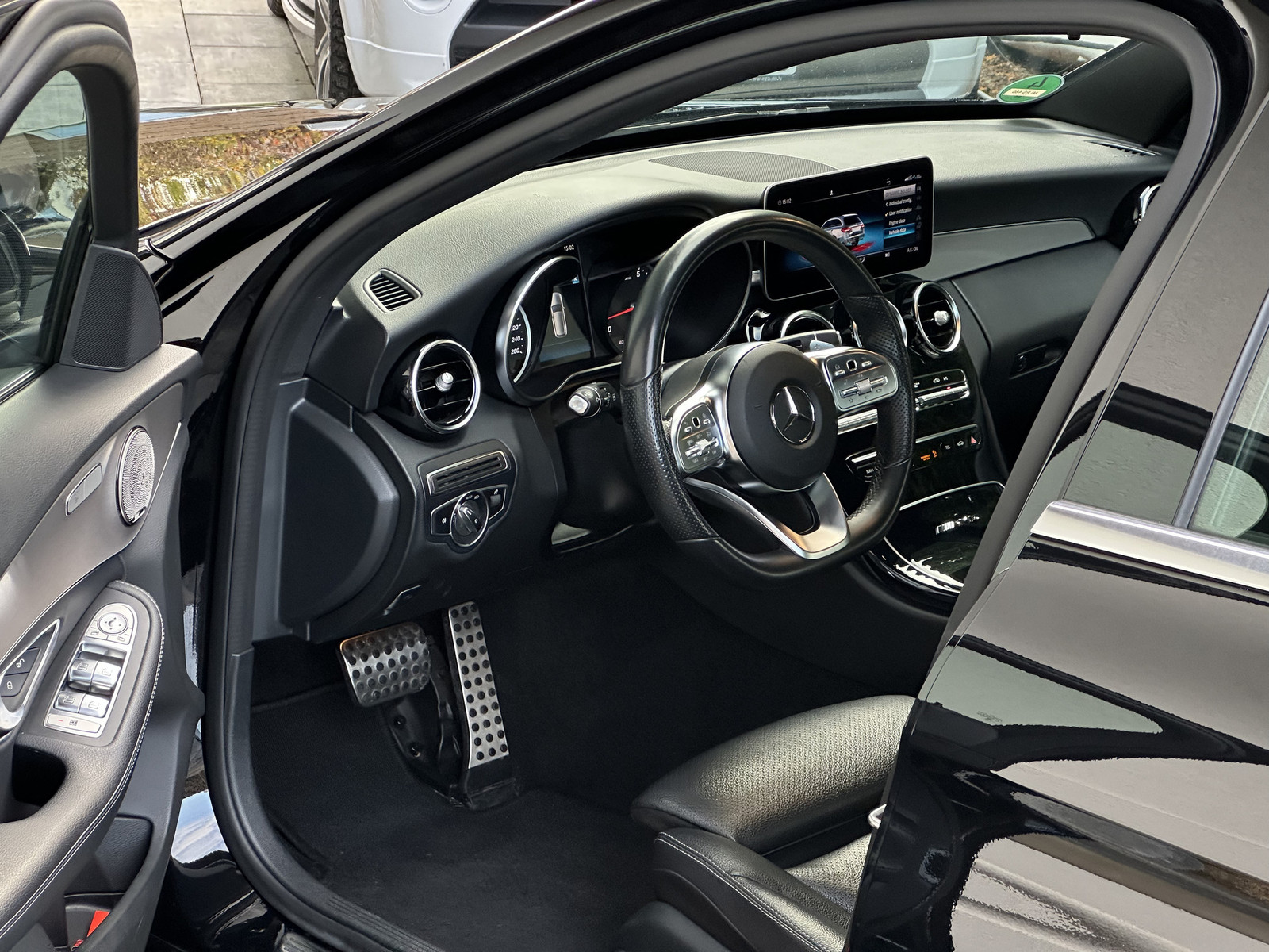 Mercedes-Benz C 180 2018, kuva 6/10