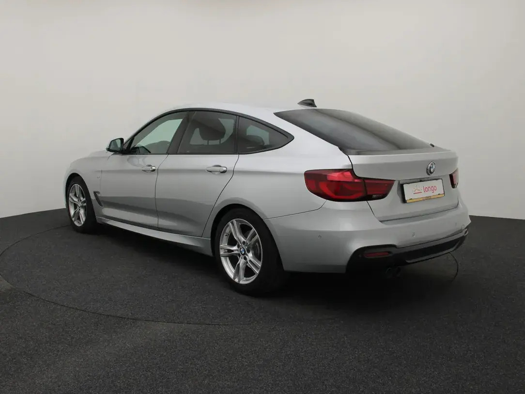 BMW 320 Executive Edition 2.0 135kW 2019, photo 7/10