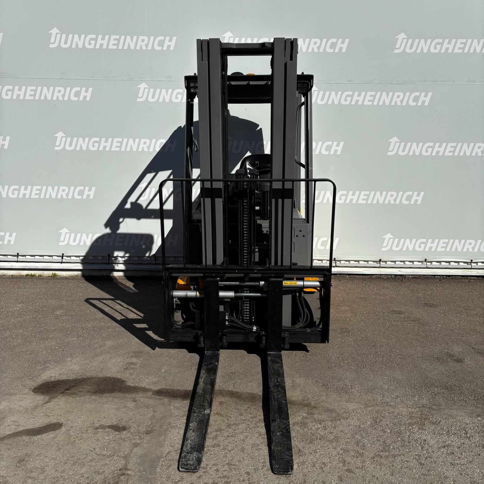 Jungheinrich EFG 218k Li, kuva 4/6