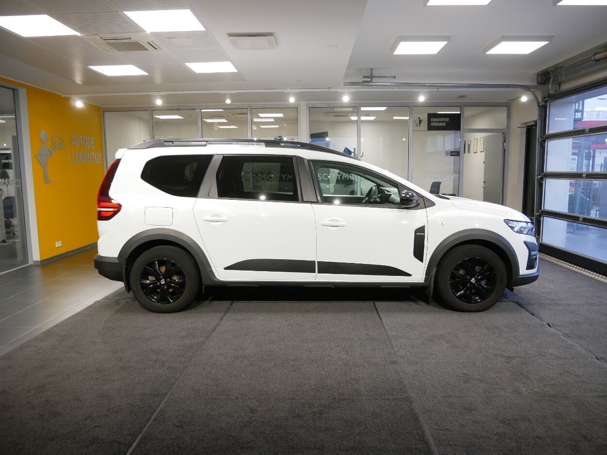 Dacia Jogger 2022, photo 2/10