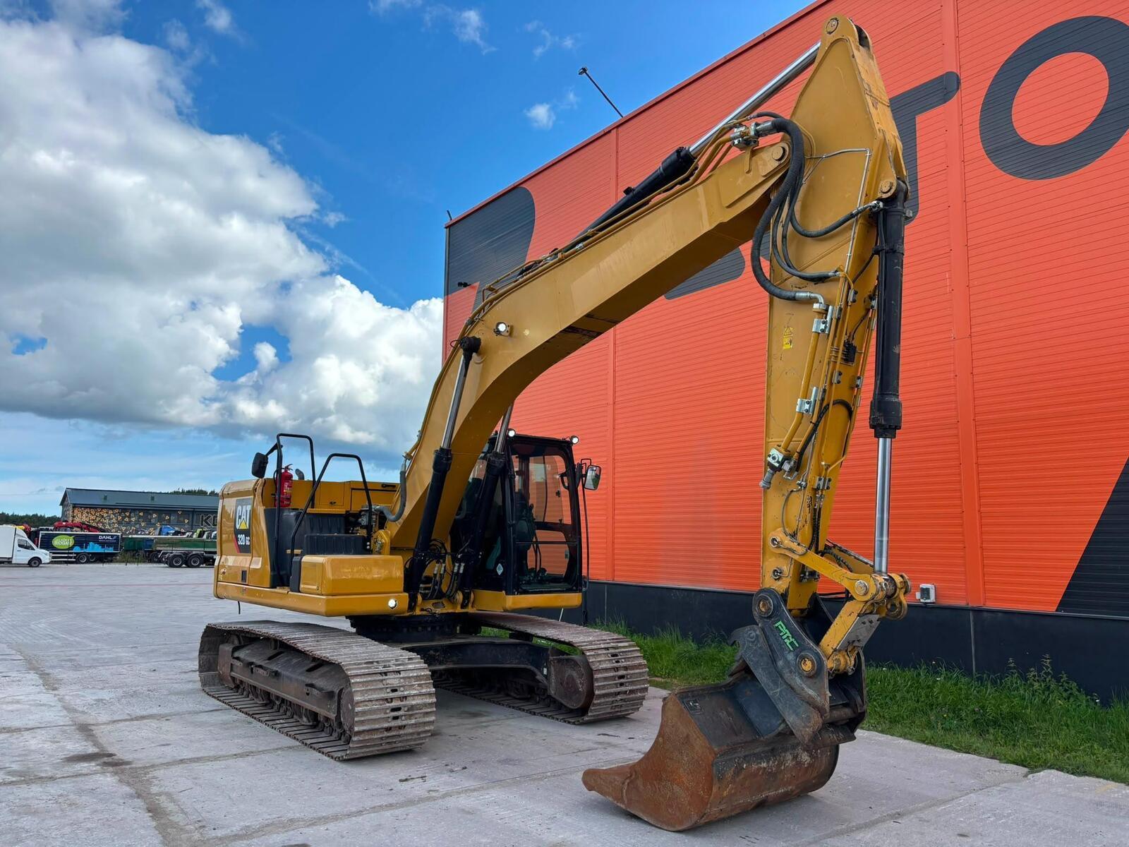 Caterpillar 320 GC, photo 6/26